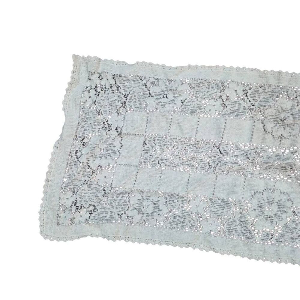 Table Runner, Vintage White 12" x 45" - Picture 2 of 6